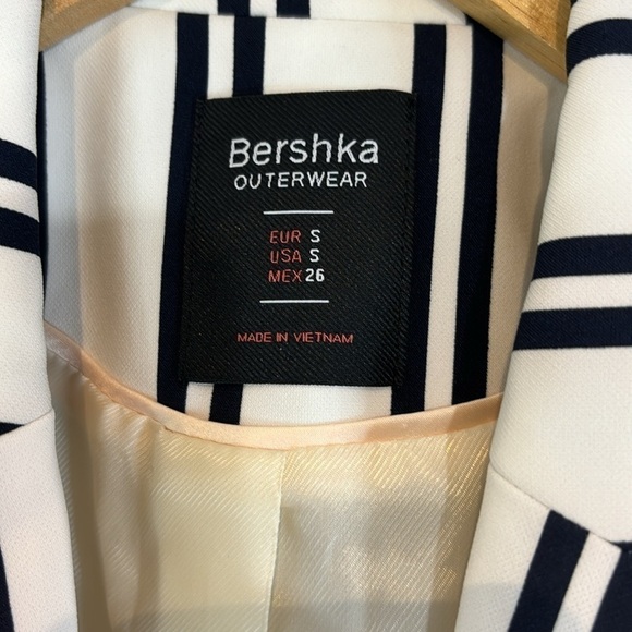 BERSHKA STRIPED ECRU BLAZER JACKET SIZE S - Picture 4 of 10